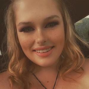 Meet your Posher, Ebony